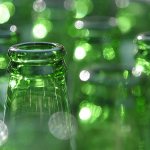 Фото бутылок из зеленого стекла