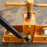 One of the simplest types of pipe bender for profiled pipes