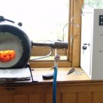 Melting copper in a homemade stove