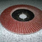 Petal wheel grain size table